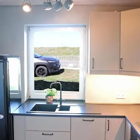 Fewo-wellenreiter-mit-meerblick-und-garten Apartment *