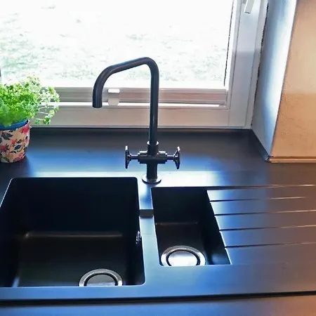 Wellenreiter Direkt Am Mit Meerblick Und Eingez Garten Apartament Kalifornien