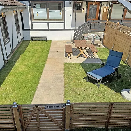 Wellenreiter Direkt Am Mit Meerblick Und Eingez Garten *